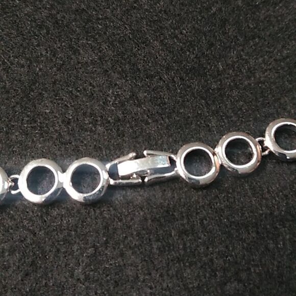 Rhinestone Graduated Bib Necklace - Picture 6 of 9